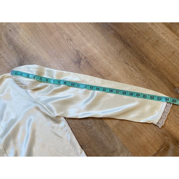 Vintage Gunne Sax Victorian Ivory Lace Back Button-Up Blouse With High Collar 11 - Picture 10 of 10